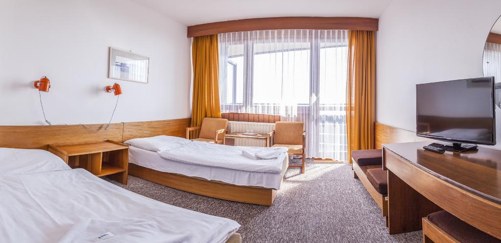 Hotel Sorea Hutnik Ii. Tatranská Lomnica Esterno foto